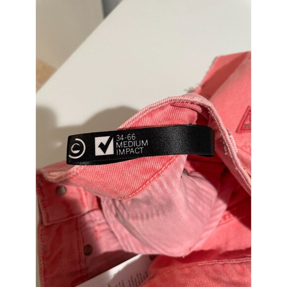 Guess Womens Pink Denim Shorts Size 25 Frayed Hem Unique Dye Wash - Picture 16 of 16